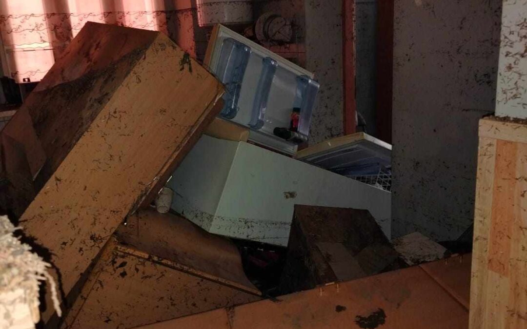 Samotna Matka z trzynastoletnim synem